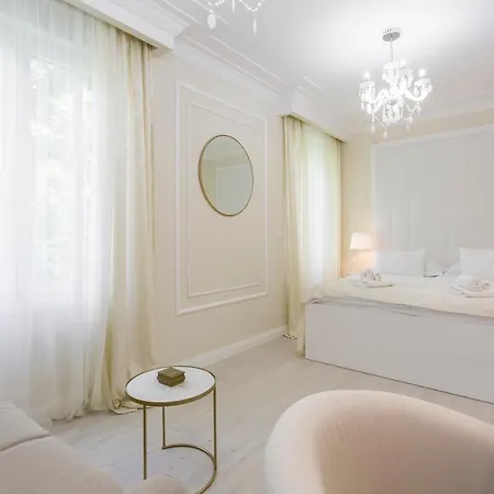 Boutique Bacvice Hotell 4*